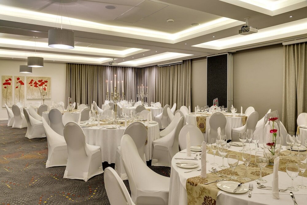 Фото Protea Hotel by Marriott Cape Town Tyger Valley