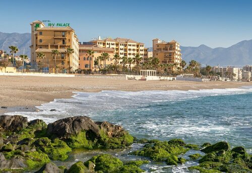 Внешний вид отеля Отель Ipv Palace & SPA в Фуэнхироле, фото 4