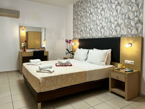 Внешний вид отеля Caravel Apartment Hotel в Ялиссосе, фото 4