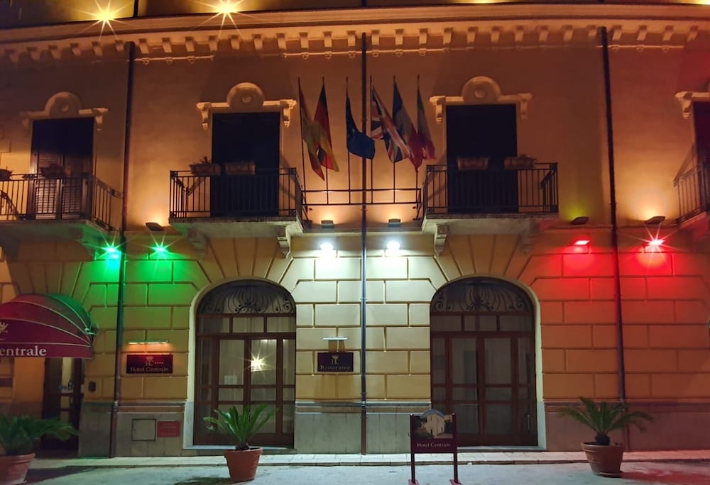 Фото Hotel Centrale