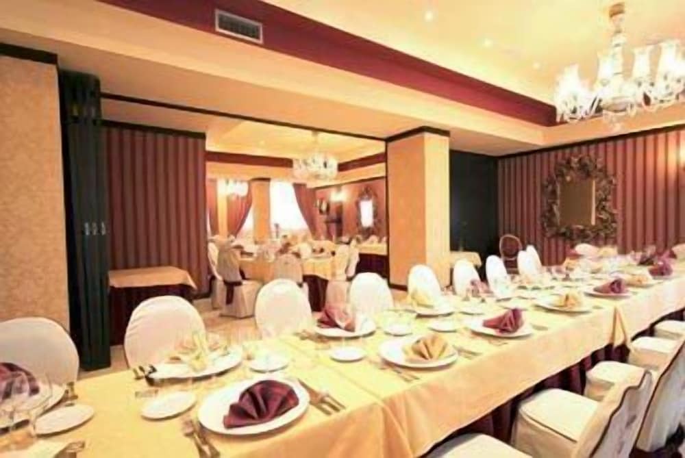 Фото Los Braseros Hotel