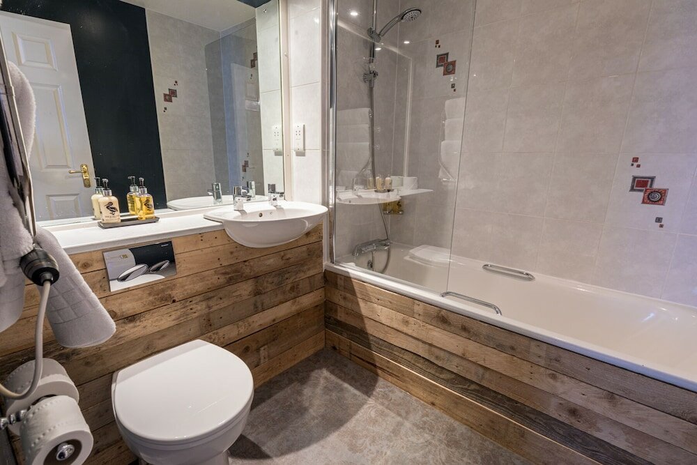 Фото Duke of Marlborough Hotel