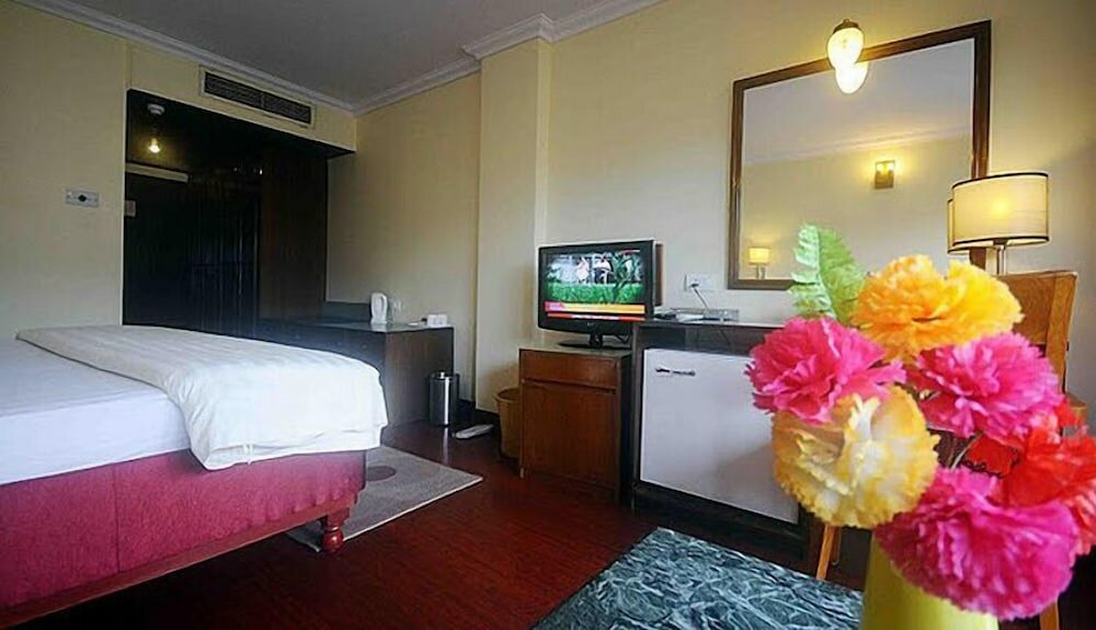 Фото Hotel Jaipur Palace