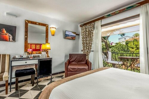 Внешний вид отеля Boutique Hotel Las Islas - Adults Only в Фуэнхироле, фото 2