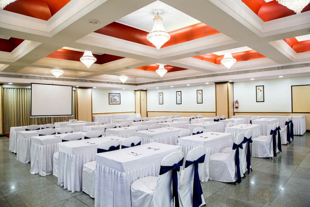 Фото Hotel Tip Top Plaza