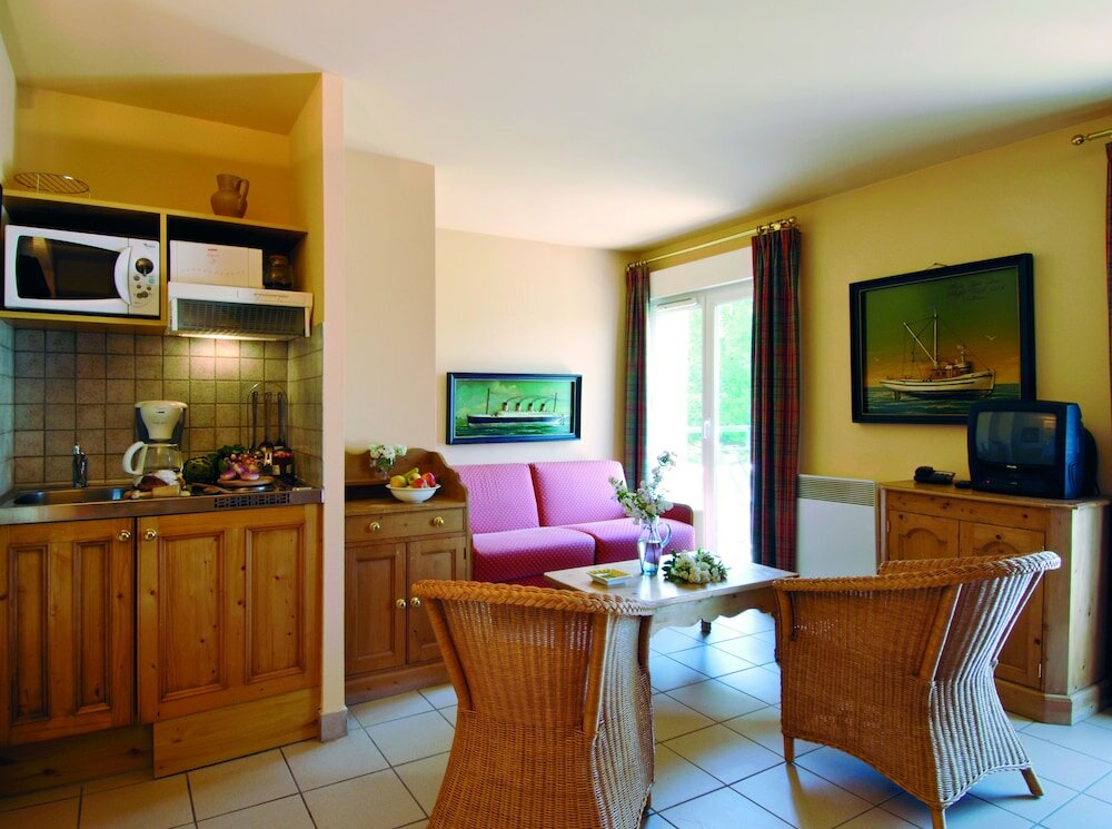 Фото Residence Hotel Les Ducs De Chevreuse