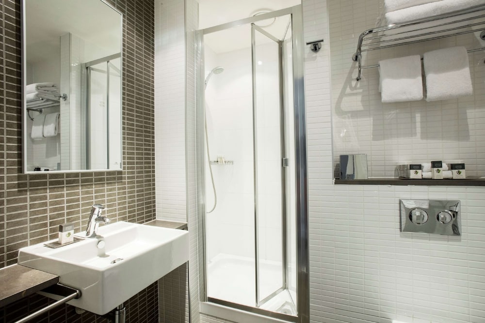 Фото DoubleTree by Hilton Hotel Leeds City Centre