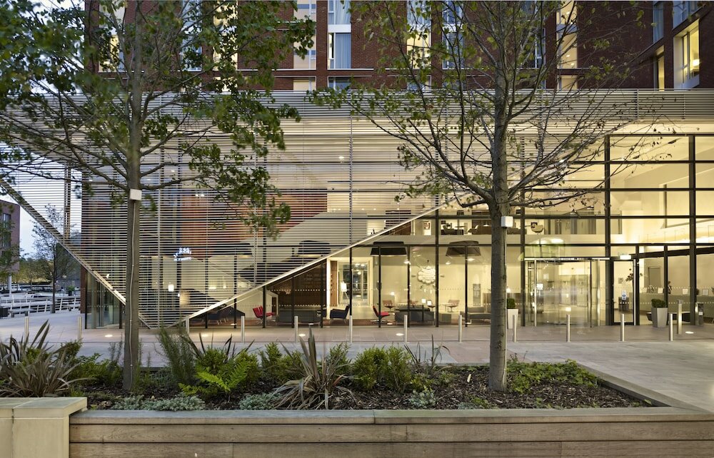 Фото DoubleTree by Hilton Hotel Leeds City Centre