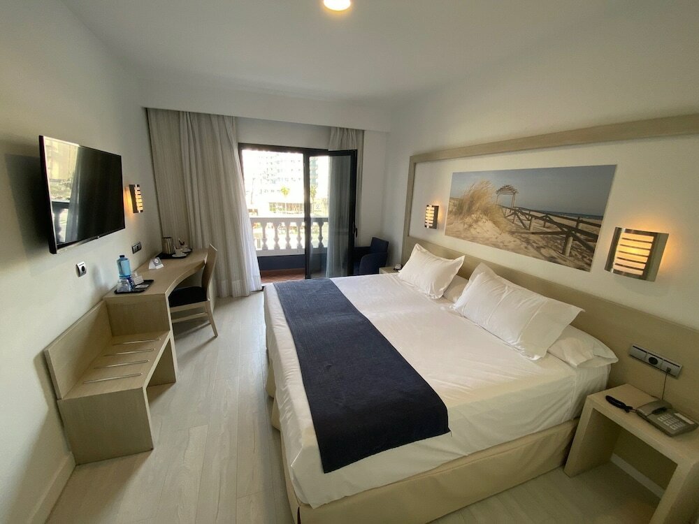 Фото Hotel SPA Cadiz Plaza