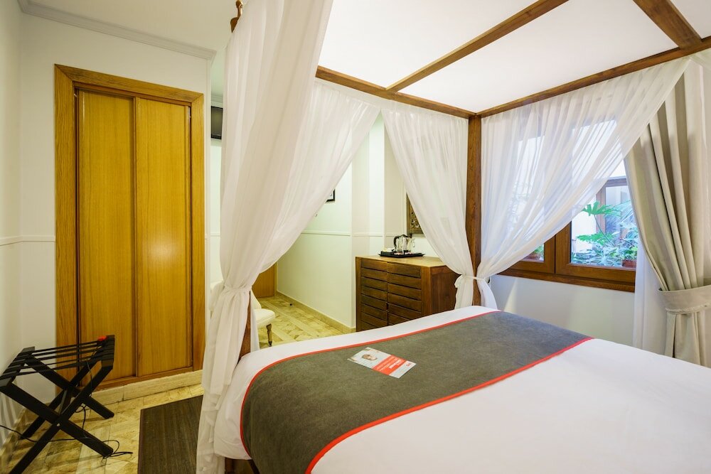 Фото Hotel Boutique Reina Mora