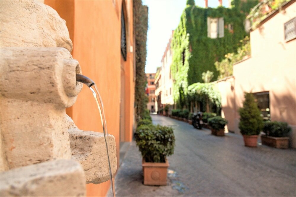 Фото Hotel Manfredi Suite in Rome