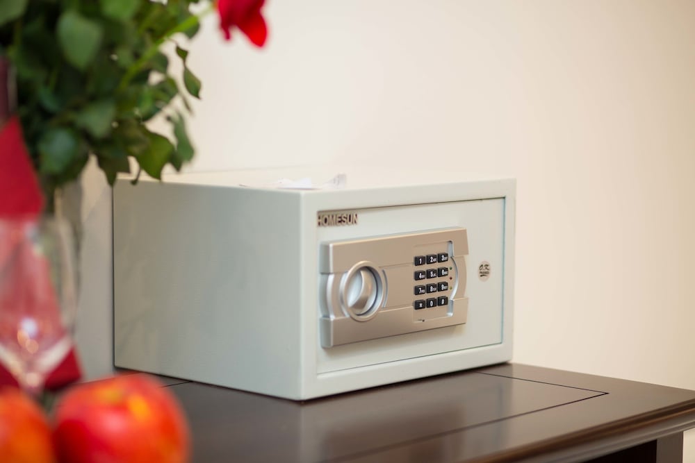 Фото Golden Sail Hotel