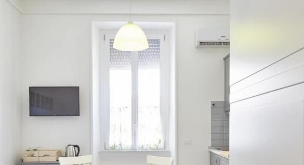 Фото Raffaela's Suite & Rooms