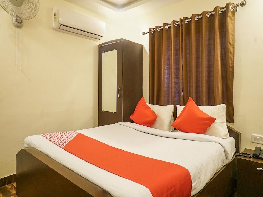 Фото Oyo 12529 Hotel Sunrise Regency