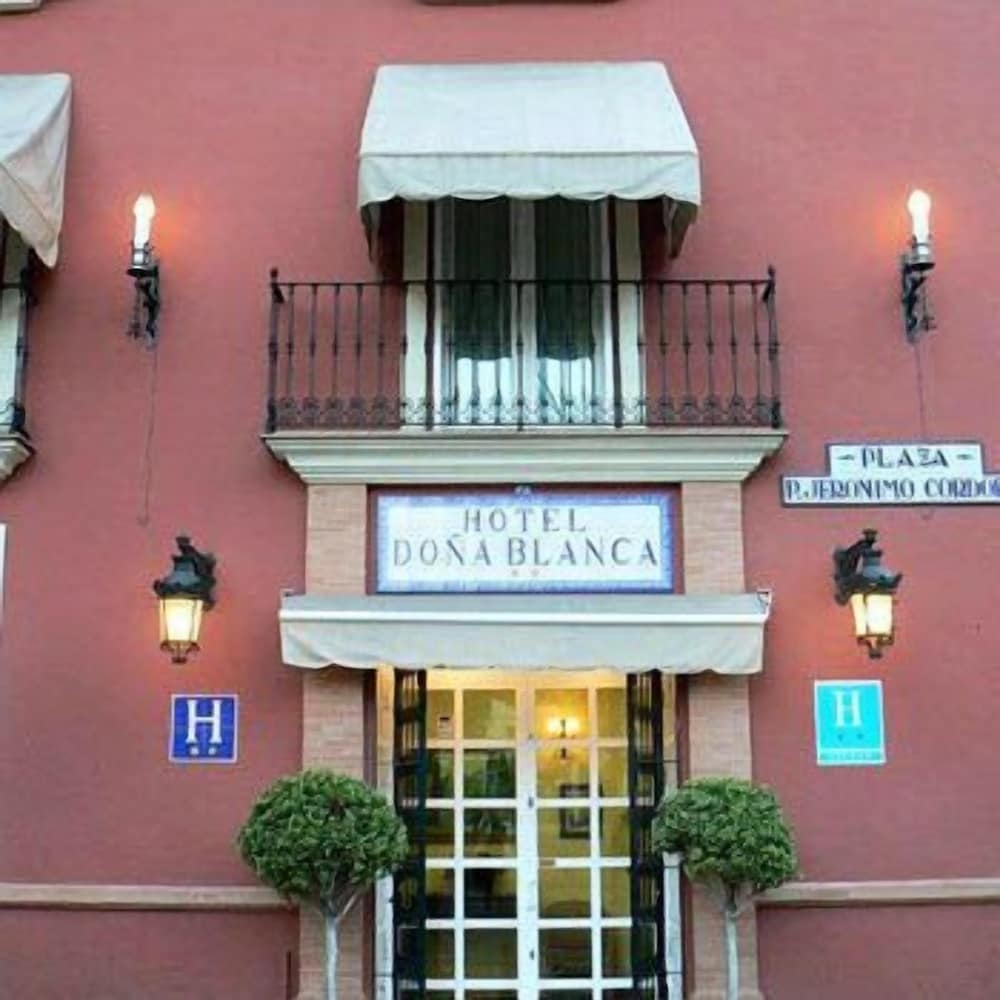 Фото Hotel Doña Blanca
