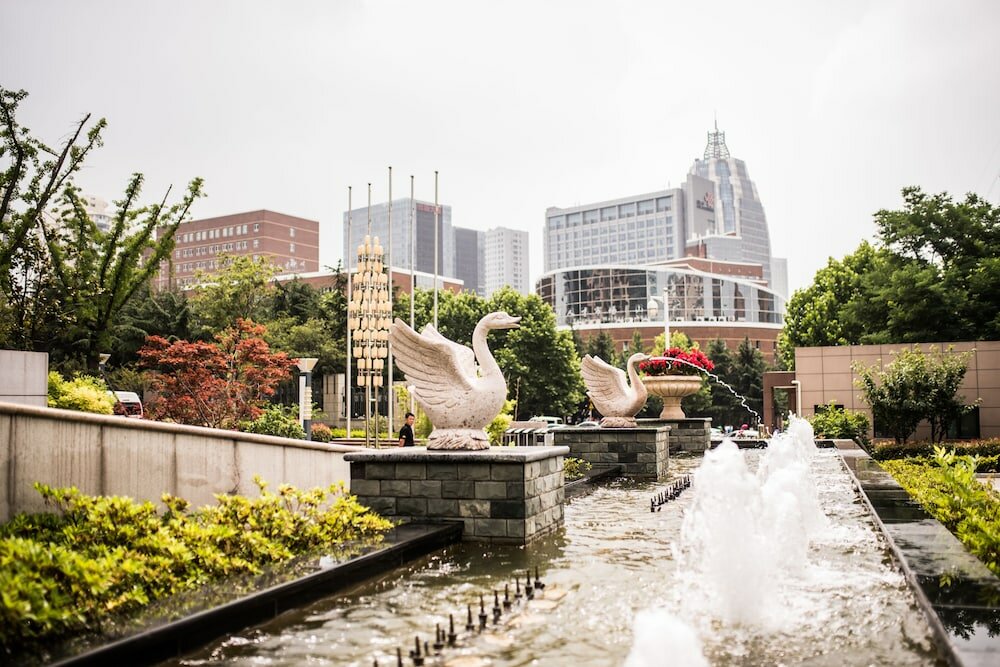 Фото Hundred Hotel