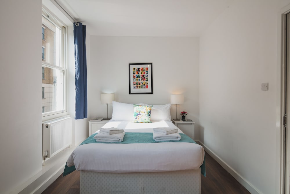 Фото The City London Apartments