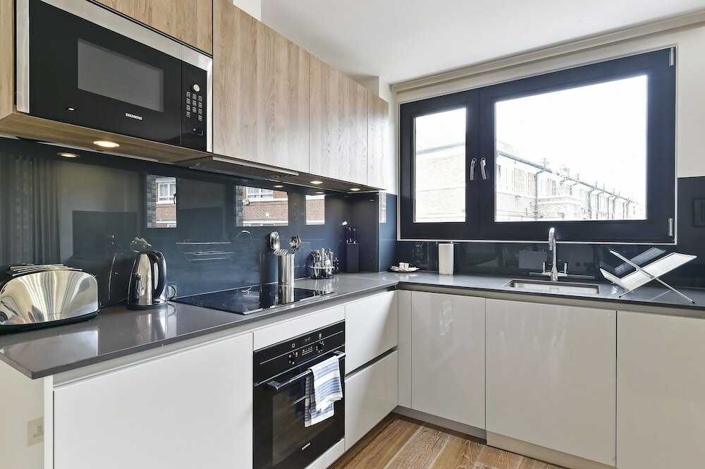 Фото Chancery Lane City Apartments