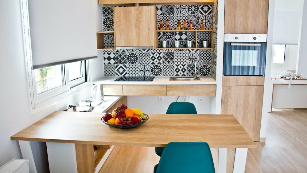 Фото Aristotelia Gi