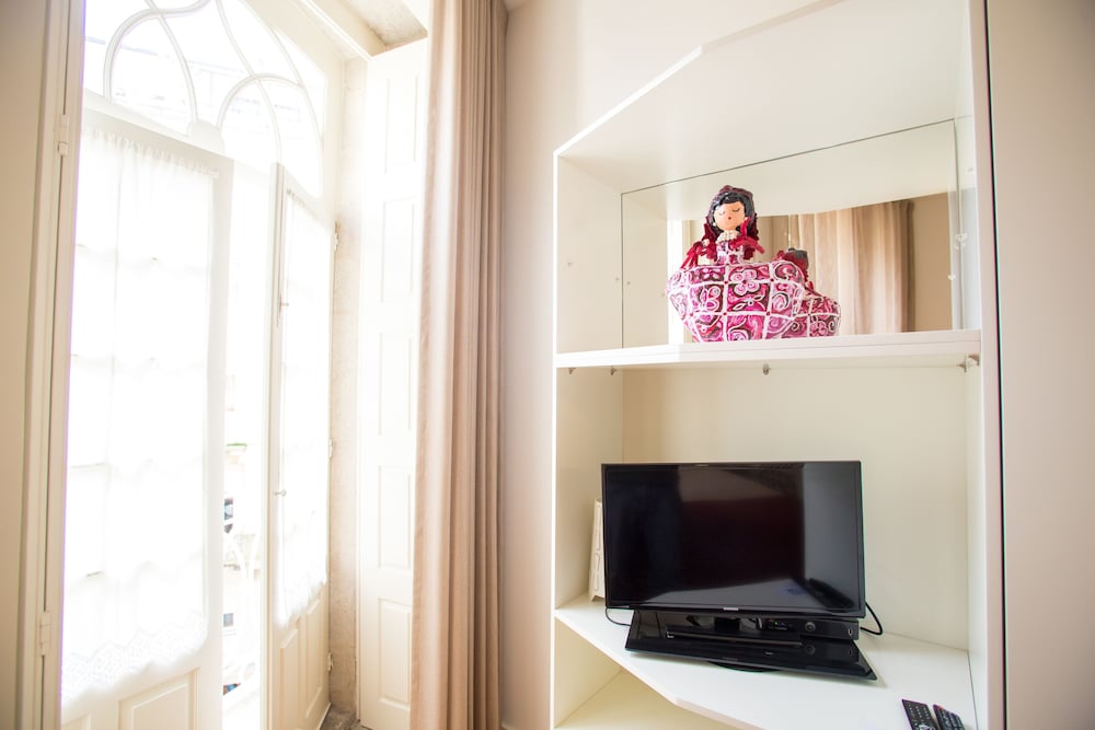 Фото Almada Story Apartments by Porto City Hosts