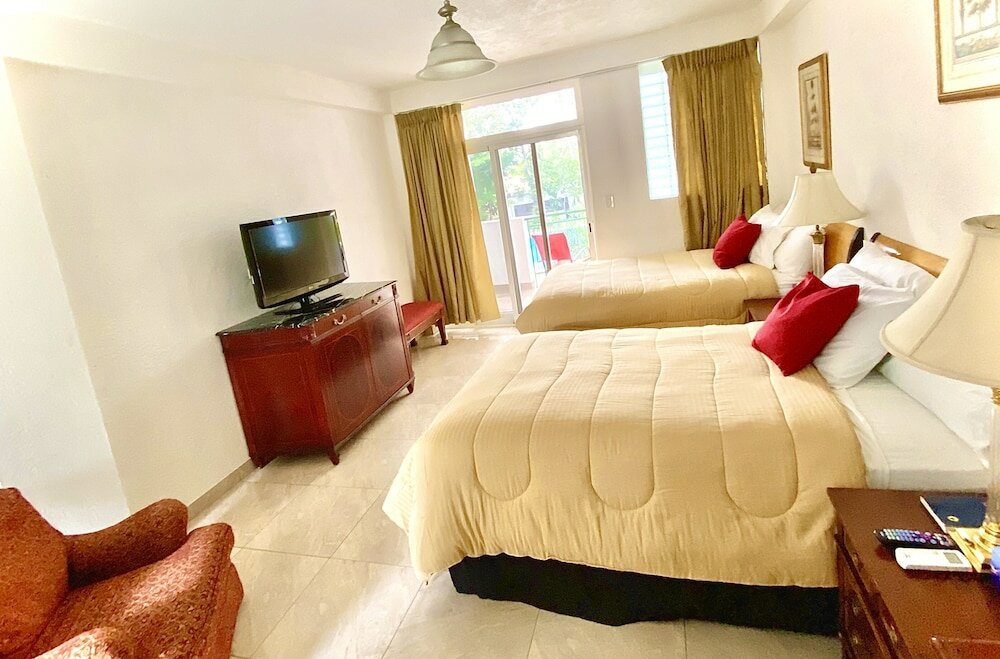 Фото Manoir Adriana Hotel