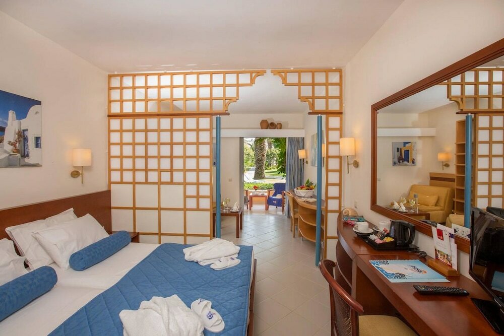 Фото Курорт Anissa Beach & Village