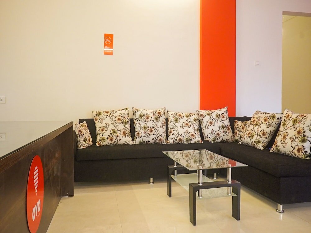 Фото Oyo 12723 Hotel D Villa