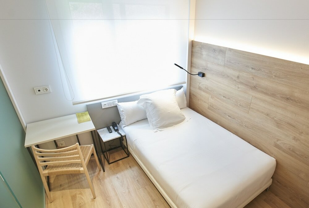 Фото Hotel Bide Bide