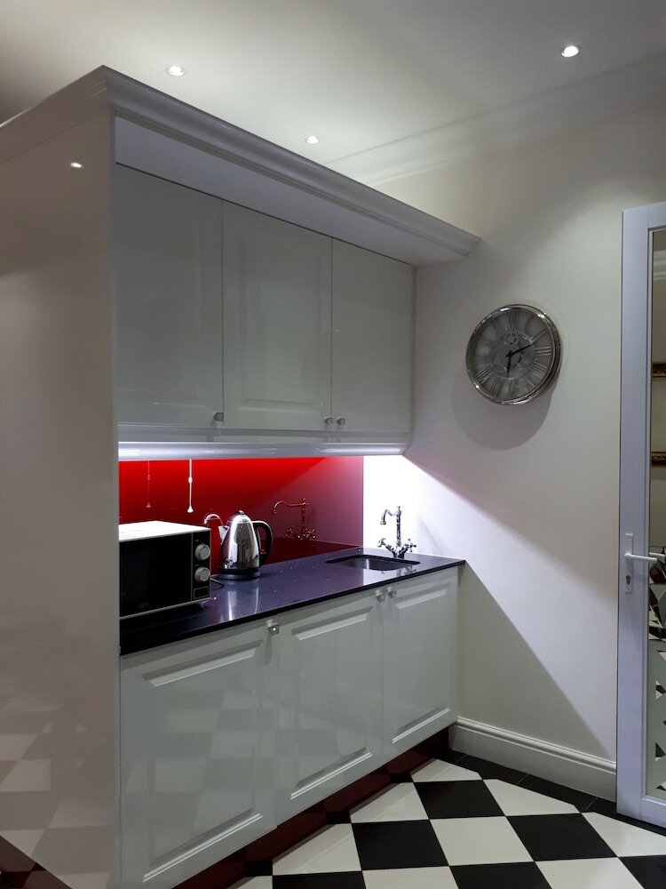 Фото Adrian D'Cap