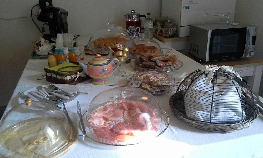 Фото Agorà Suites & Apartments