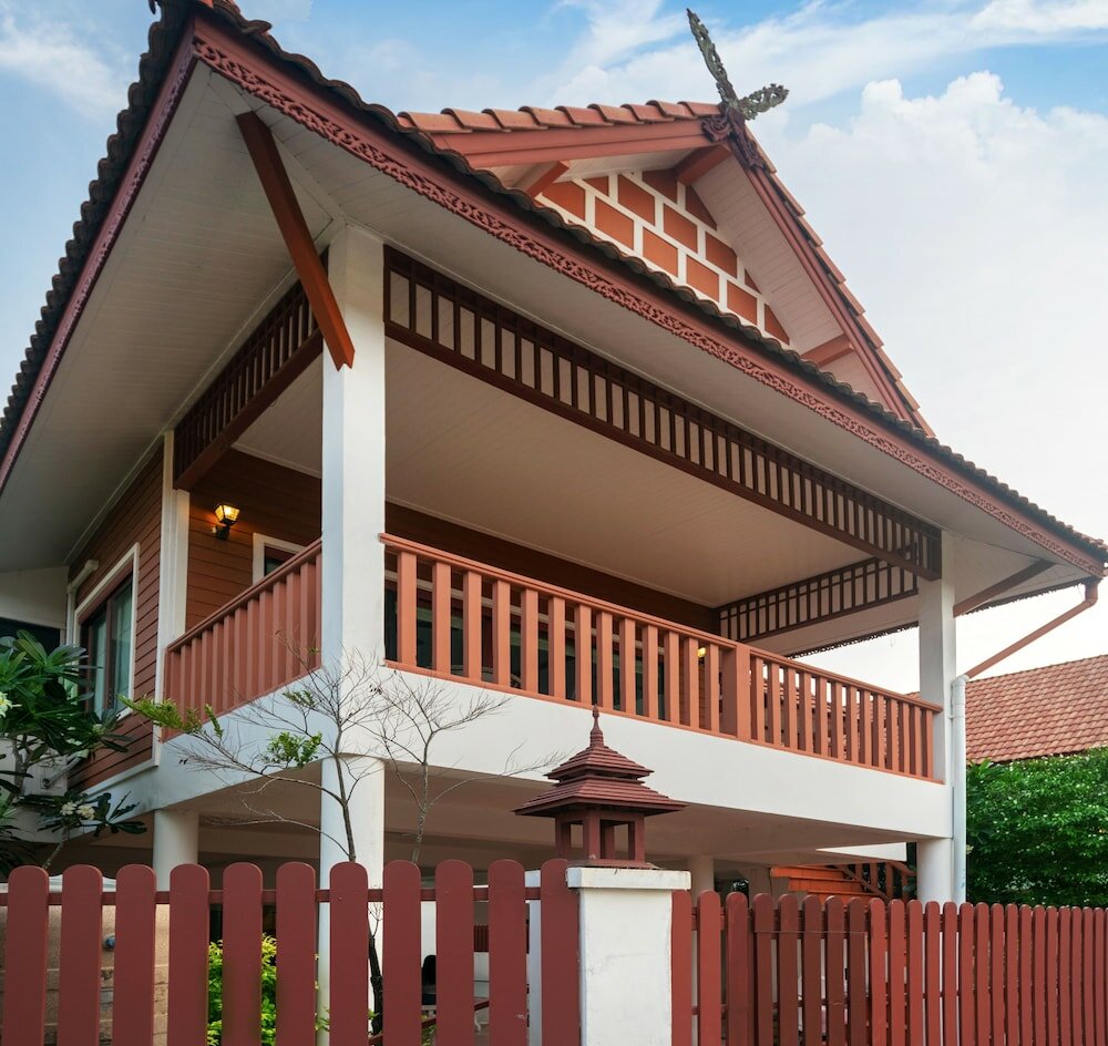 Фото Oyo 325 Naiyang Cottage