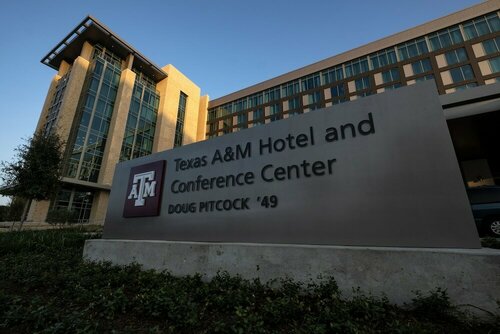 Гостиница Texas A&m Hotel and Conference Center в Колледж Стэйшен