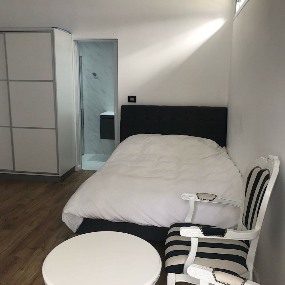 Фото Luxury Suites