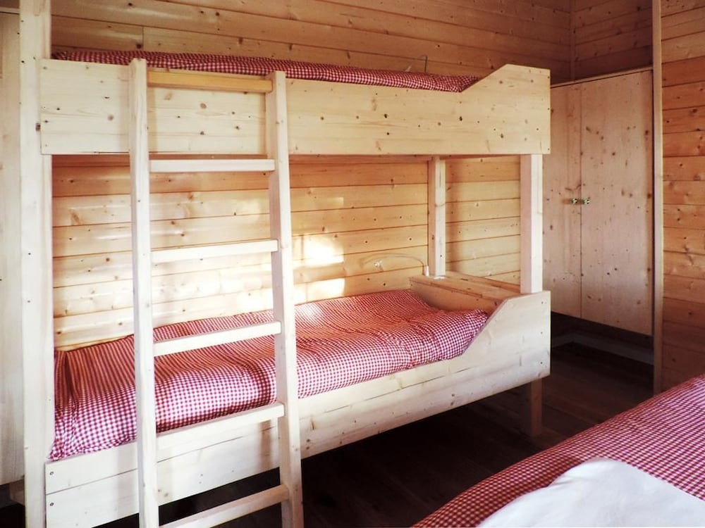 Фото Evolution Wood Accommodation