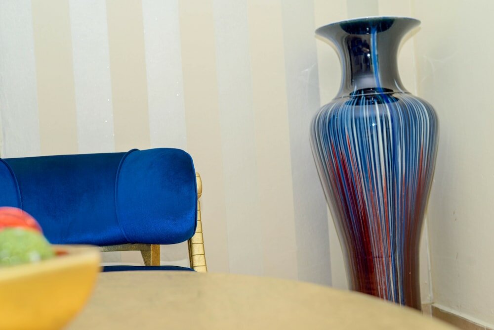 Фото The Nook Apartments