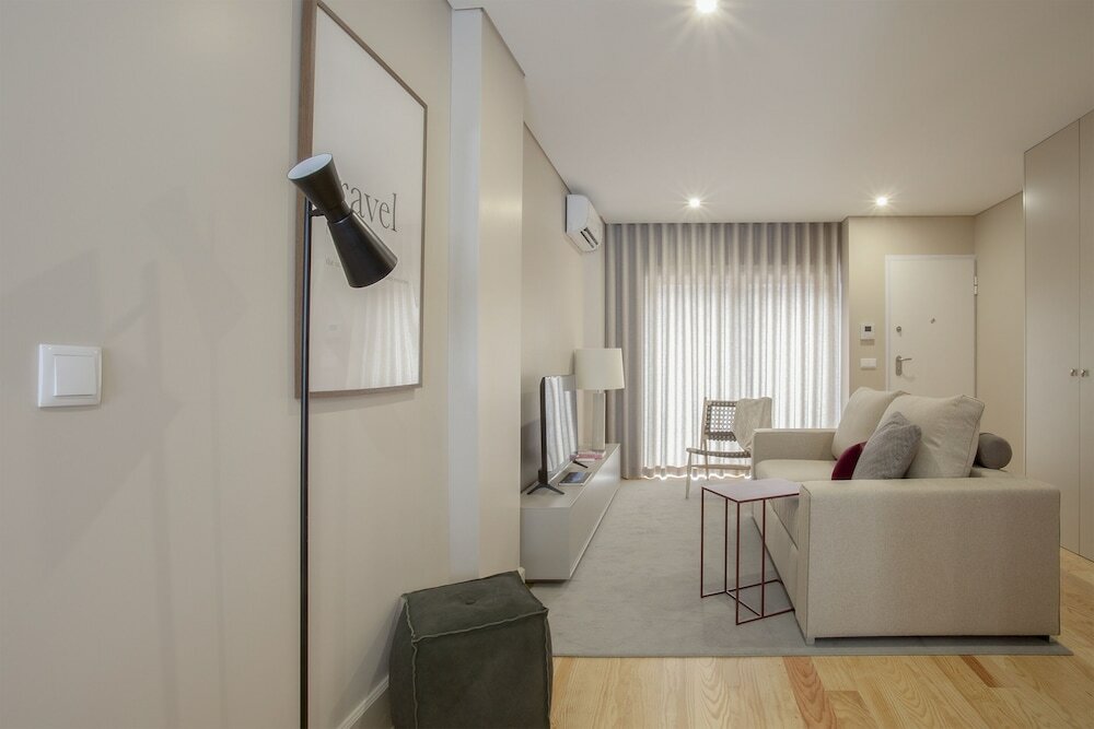 Фото Liiiving In Porto Luxury Boutique Apart