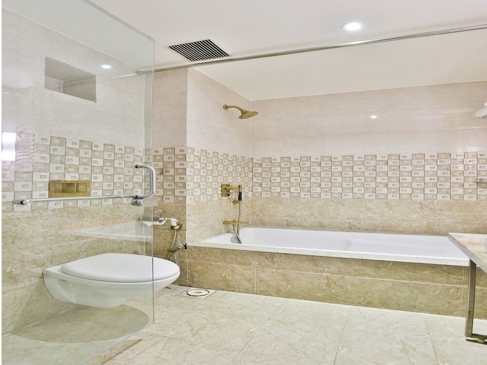 Фото Oyo 13479 Hotel Grand Nakshatra