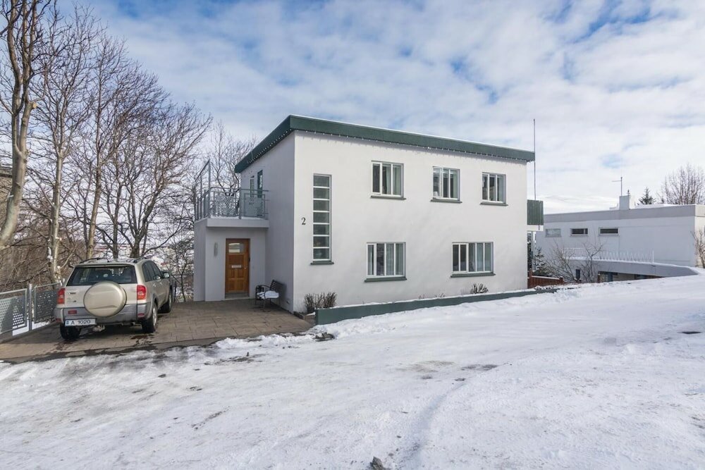 Фото Bjarmó Guesthouse