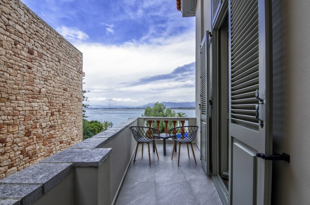 Фото Impero Nafplio Hotel & Suites