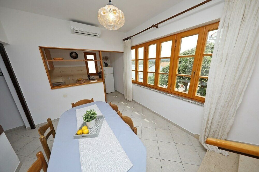 Фото Knez Mali Iz