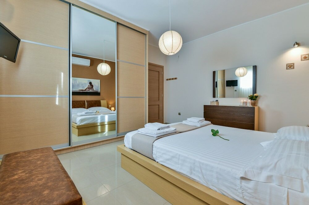 Фото Villa with Striking views over the infinity Pool