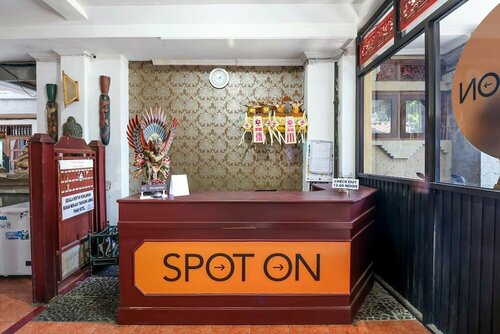 Гостиница Spot On 1927 Hotel Candra Adigraha