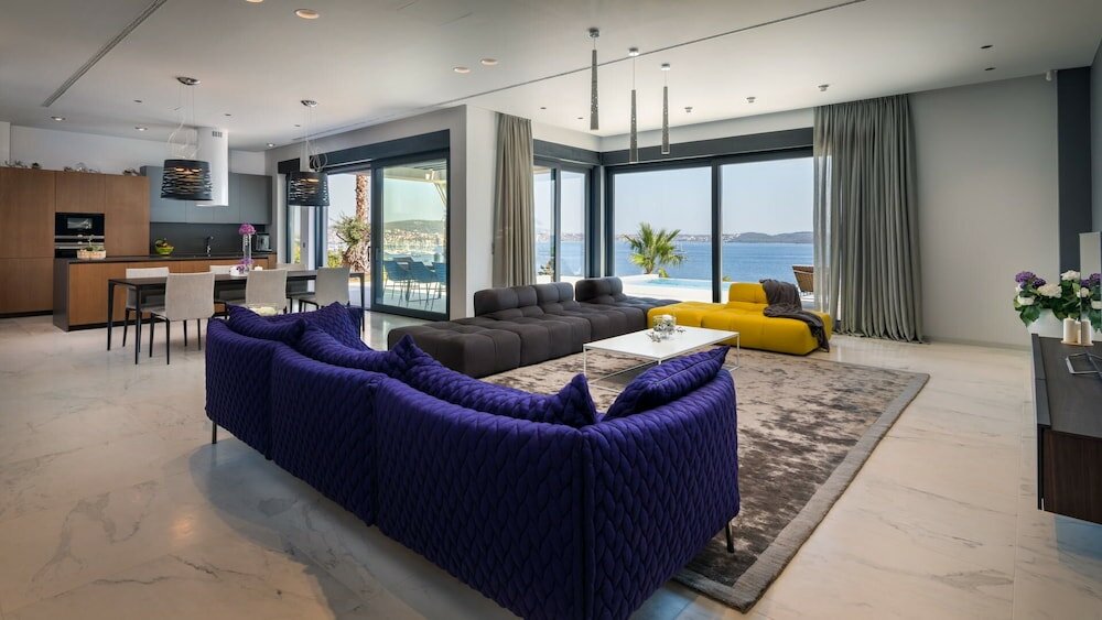 Фото Ultraluxury Villa Elyzeum