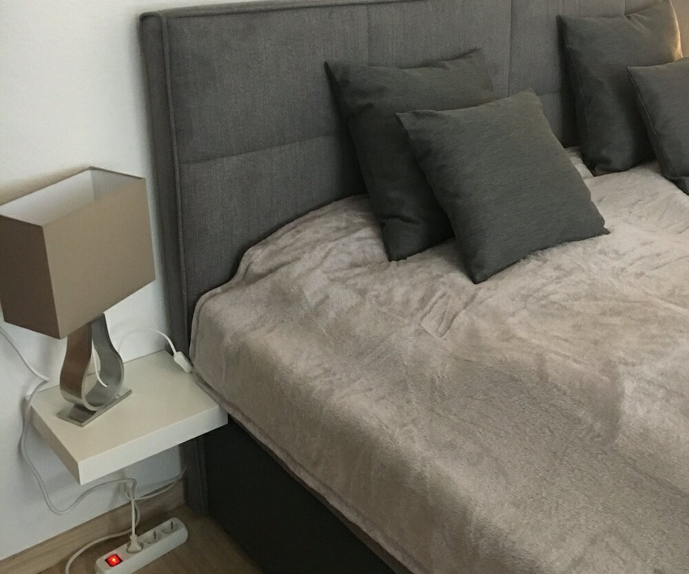 Фото Fewo Jenaer Straße 11 - 2 Schlafzimmer