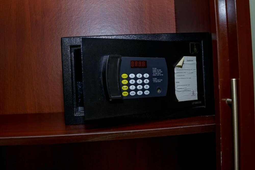 Фото Apartment Royale Hotel and Suite