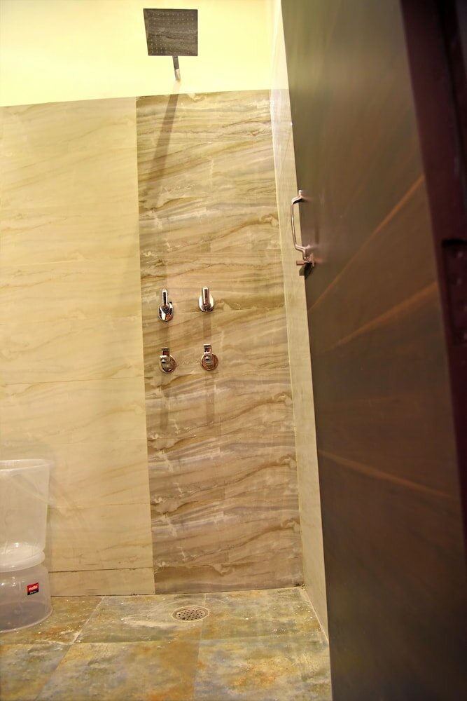 Фото Manje Bistre Dormitory - Hostel