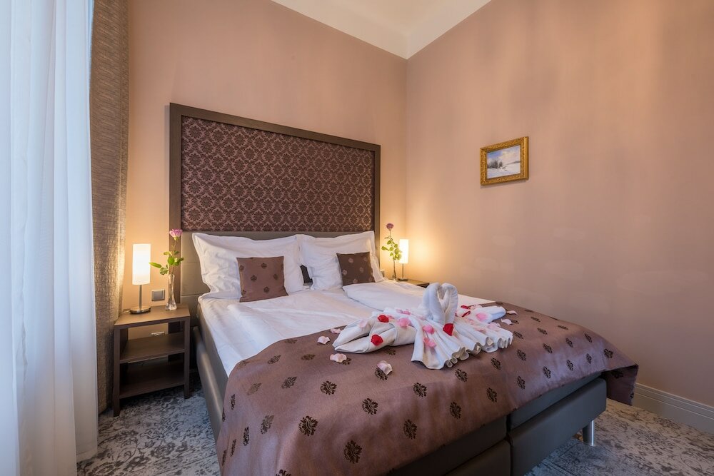 Фото Wellness & SPA hotel Villa Regenhart