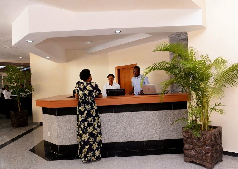 Гостиница Statement Hotel в Абудже