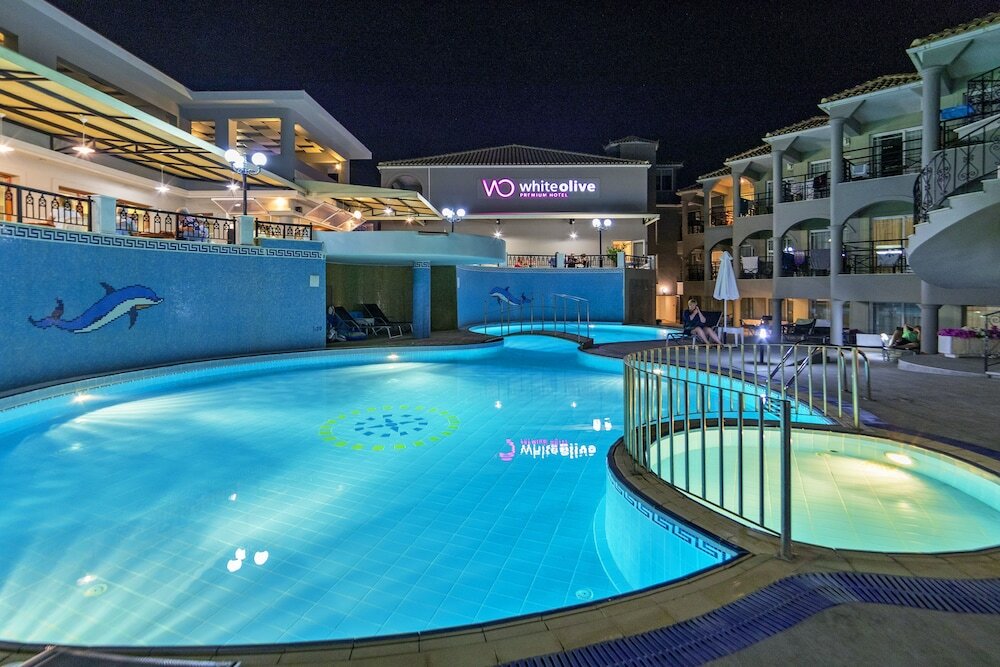 Фото White Olive Premium Laganas