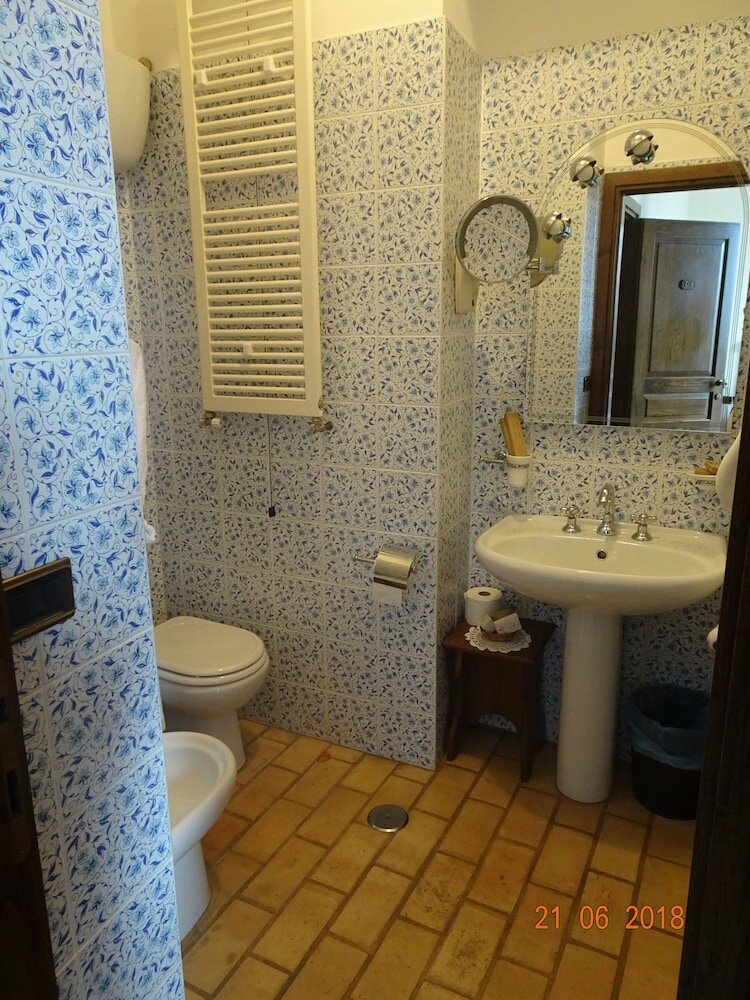 Фото Castello di Altomonte